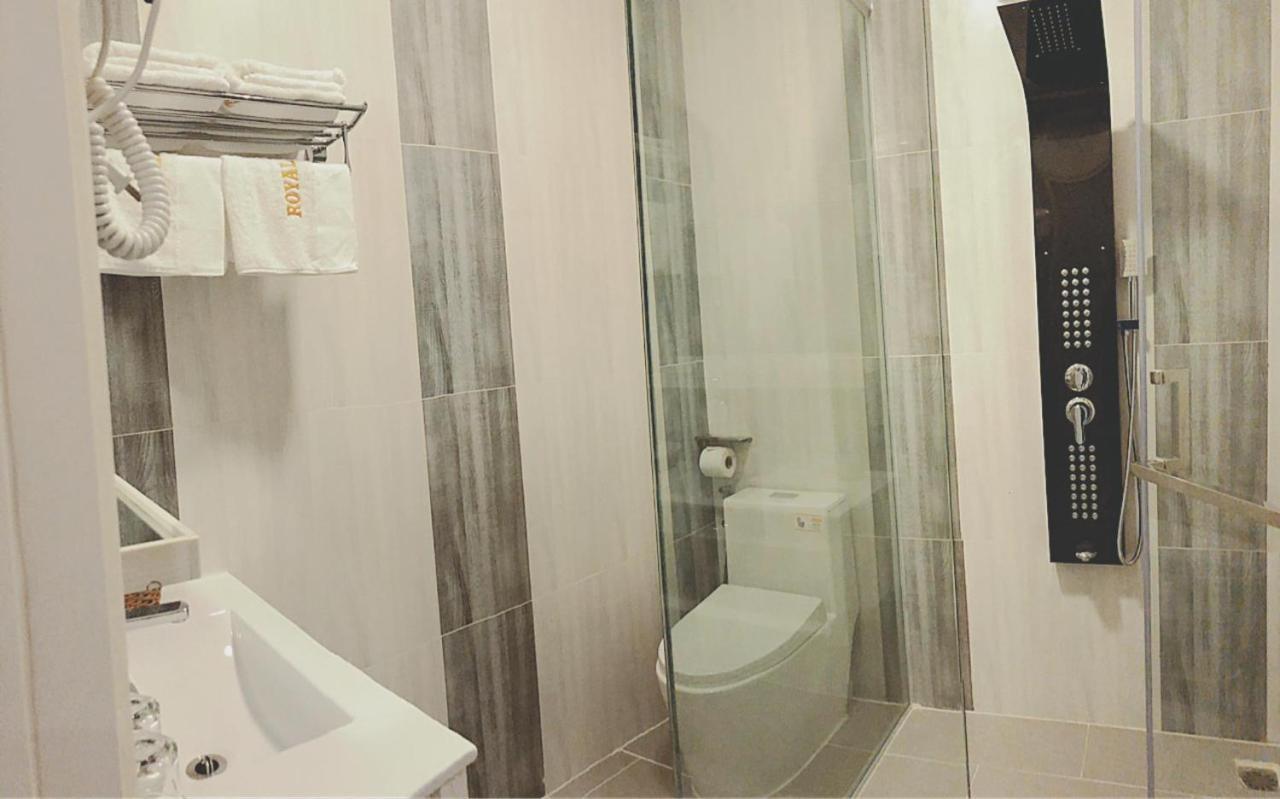 Royal Hotel Bac Lieu Екстер'єр фото